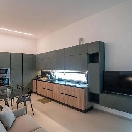 Aurelia 85 Apartment